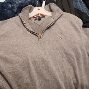 Tommy Hilfiger Men's Zip-Up Gray Sweater